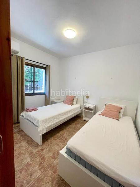 Foto a2c3b617-8750-406c-9a26-a24fcad462f2. Chalet avec parking dans la cala Mijas Mijas