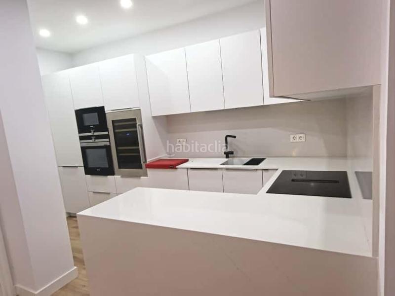 Foto e027249c-7795-4c52-a61a-cb10a8eb7757. Piano terra con parcheggio piscina in Centro ciudad Fuengirola