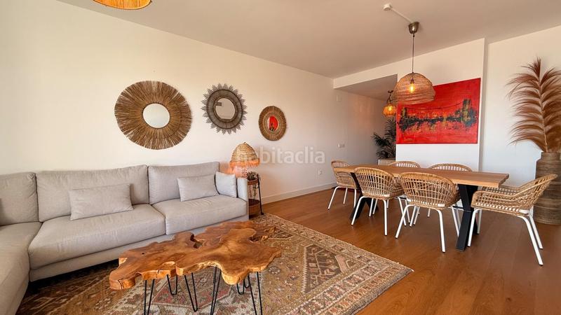 Foto 8ec02ca7-cce6-435e-ade5-1cdfe6fd6e5e. Apartamento  con terraza y espectaculares vistas al mar costa en Mijas