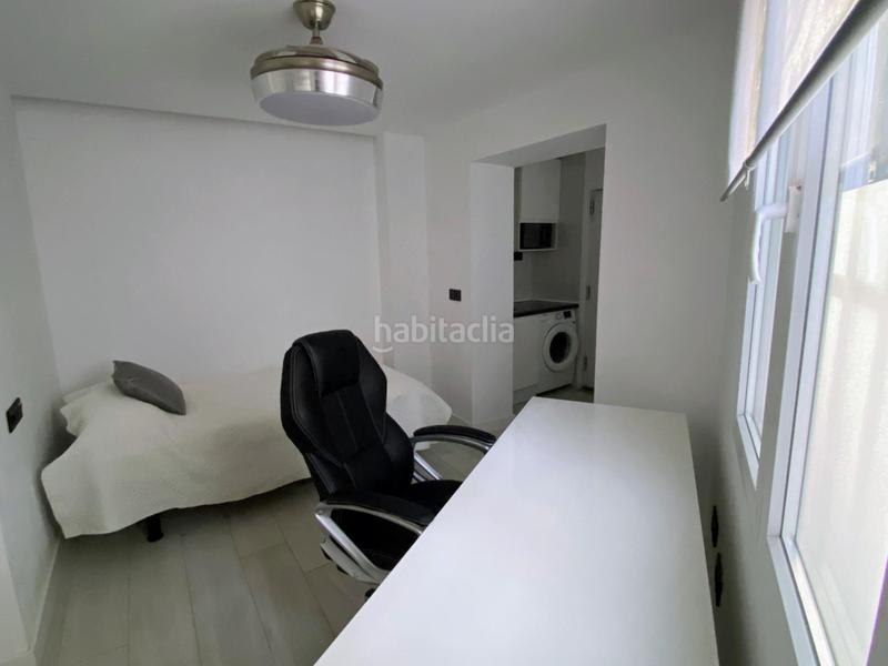 Foto 4e4818bc-afb4-4a1f-a76d-78af43880904. Casa adossada amb calefacció piscina a La Colina Torremolinos