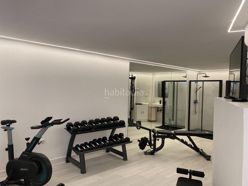 Foto d3e7dee0-a362-4415-ae38-3b5dedbe25dc. Casa adossada amb calefacció piscina a La Colina Torremolinos