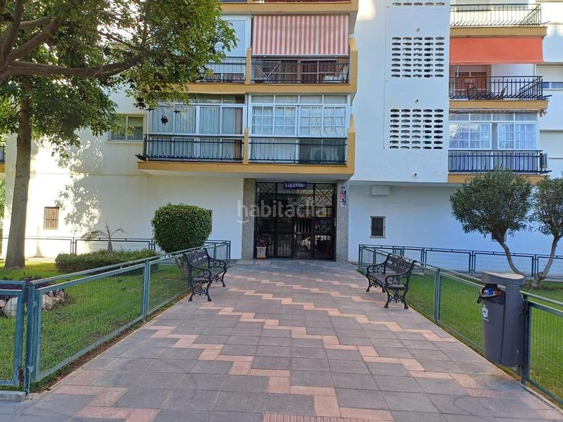 Foto e11aec2d-2a03-45b9-aa26-4d98171d2a27. Apartamento descubre tu nuevo hogar en las lagunas ! en Mijas