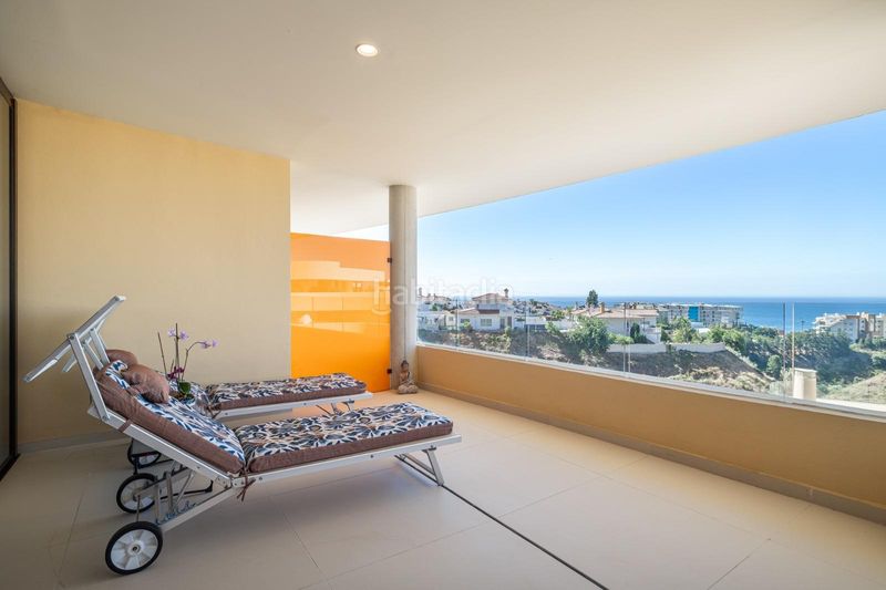 Foto 6573acef-a9ba-4f30-8d7d-6c0e602ce2fe. Apartament amb calefacció aparcament piscina a El Higuerón Fuengirola