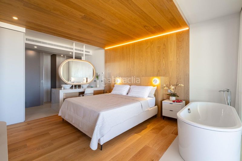 Foto c0b87133-97ac-4715-b37e-5f2ab8e13b16. Apartament amb calefacció aparcament piscina a El Higuerón Fuengirola
