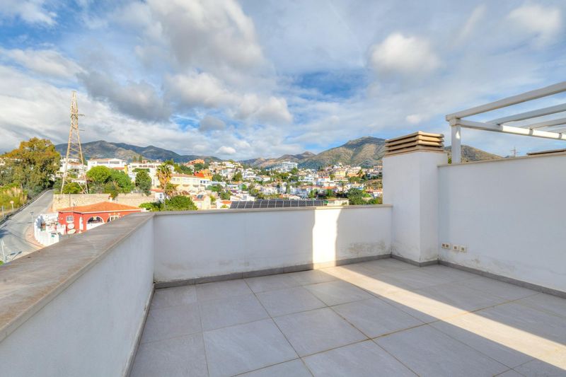 Foto 7513c0f6-d8d3-4464-be9f-cedefb8c202a. Casa adossada amb aparcament piscina a Torreblanca del Sol Fuengirola