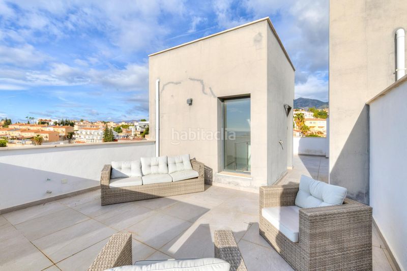 Foto b022c4aa-f593-43ba-870e-ae779eed8beb. Casa adossada amb aparcament piscina a Torreblanca del Sol Fuengirola