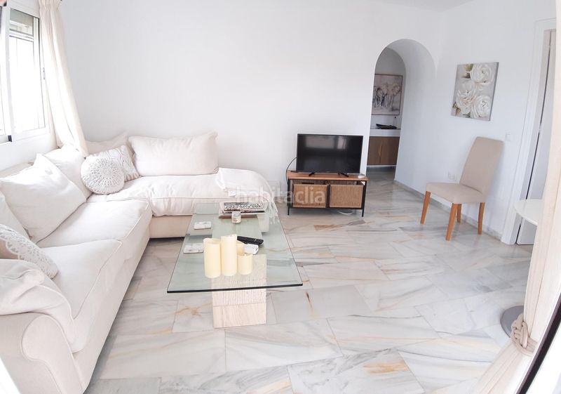 Foto 81af96a8-5177-4e40-83c0-e1a1142524f2. Apartament amb aparcament piscina a Mijas pueblo Mijas