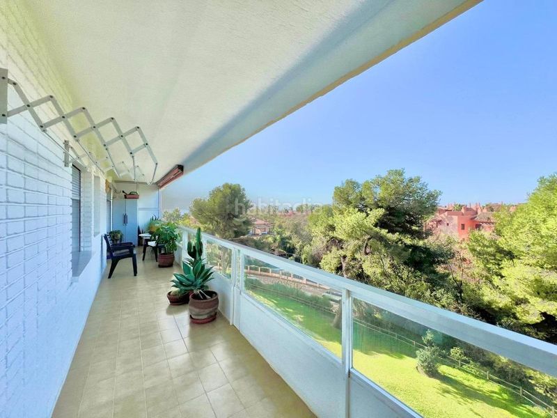 Foto b283e3f1-1474-4a34-acdb-dc6c17403605. Apartament amb aparcament a Las Chapas - Alicate Playa Marbella