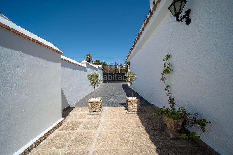 Foto e74ec149-80e9-4fc9-a47b-172cb4b6cfcb. Xalet amb aparcament piscina a Castillo Sohail - Myramar Fuengirola