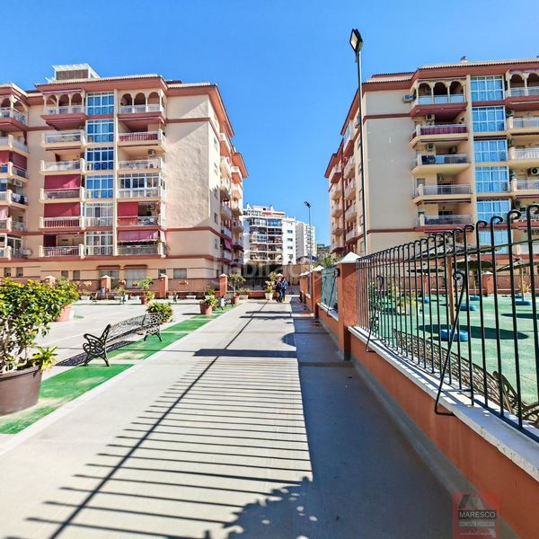 Foto 4a528d9c-a43f-4a81-aa67-be1b99045d89. Apartament amb aparcament piscina a Los Boliches Fuengirola