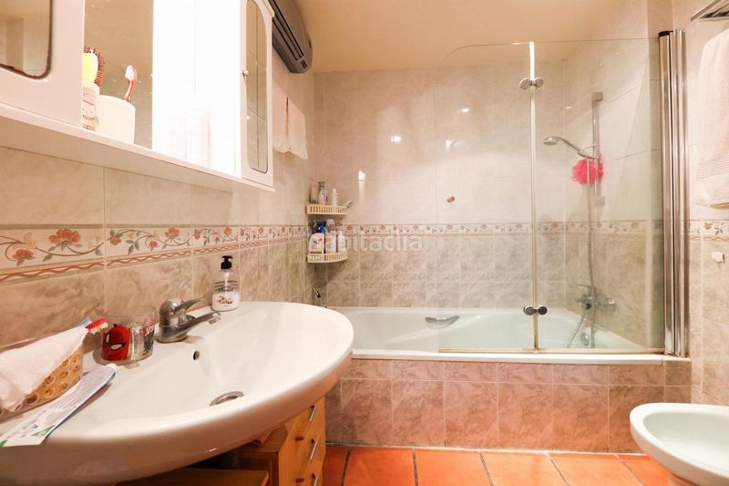 Foto a7197fa9-bf02-4a42-85ad-92b0fc91e643. Apartament amb aparcament piscina a Los Boliches Fuengirola