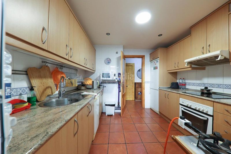 Foto c751f538-3350-4878-bff6-3b4e123a8e43. Apartament amb aparcament piscina a Los Boliches Fuengirola