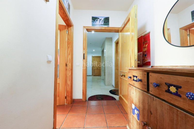 Foto da298a72-7221-4aa4-a8d0-cdba976ecec9. Apartament amb aparcament piscina a Los Boliches Fuengirola