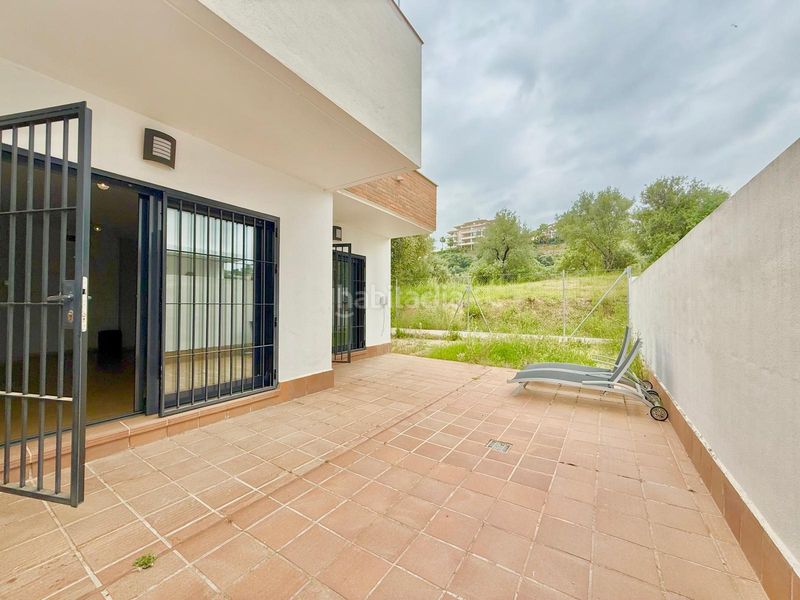 Foto 92926bdd-ef42-4b76-9b25-cd55ab37ef5a. Planta baixa amb aparcament piscina a Mijas golf Mijas