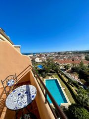 Apartment in Los Pacos. Piso en venta en los pacos, fuengirola  2 dormitorios, terraza,