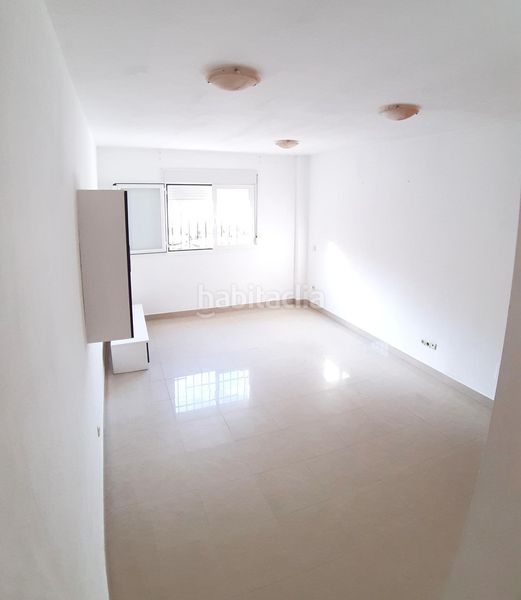 Foto 36fba6de-95b2-4fa4-8e34-188e72ff5d4c. Planta baixa a Los Ríos Mijas