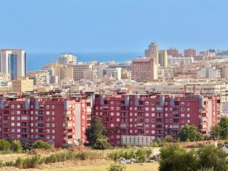 Chalet in Torreblanca del Sol. Adosado en torreblanca, fuengirola con piscina, garaje y ático