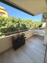 Apartament a Centro ciudad. Piso totalmente renovado en zona residencial tranquila  fuengiro