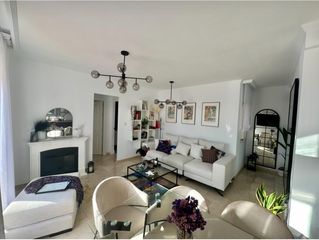 Penthouse in Los Ríos. Ático en las lagunas de mijas con terraza, chimenea, garaje y pi