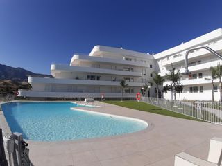 Affitto Attico in Los Pacos. Áticos de obra nueva a estrenar en fuengirola  alquiler de larga
