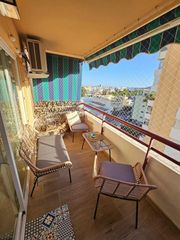 Etagenwohnung in Los Árboles. Piso de 2 dormitorios con terraza, piscina y vistas en las lagun