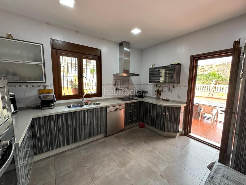 Foto ee68737d-79af-4cc5-a883-9f21fc6f4ca1. Chalet mit parking in Arroyo de la Miel Benalmádena