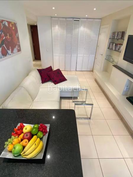 Foto 329132e2-3b7e-4d57-8b02-f7dc9aa65ae5. Apartament amb piscina a El Bajondillo Torremolinos