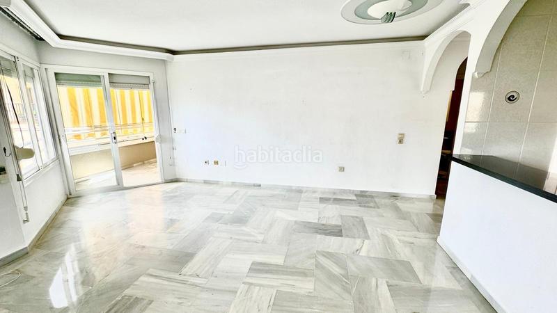 Foto 22df0595-f783-4757-8da1-7ab3bde1b40e. Piccolo appartamento con parcheggio piscina in Montemar Torremolinos