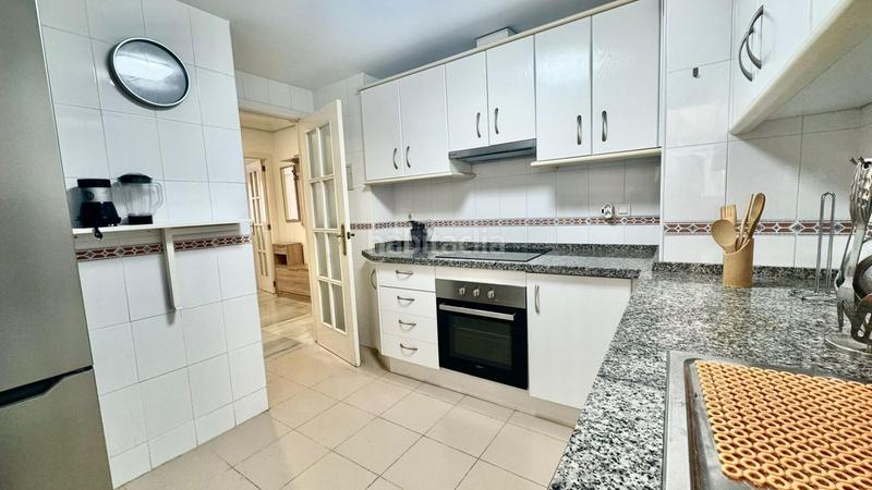 Foto 6ee462c0-b907-4a56-895f-dee2f3e9a6c9. Appartement avec parking dans Ayuntamiento Torremolinos
