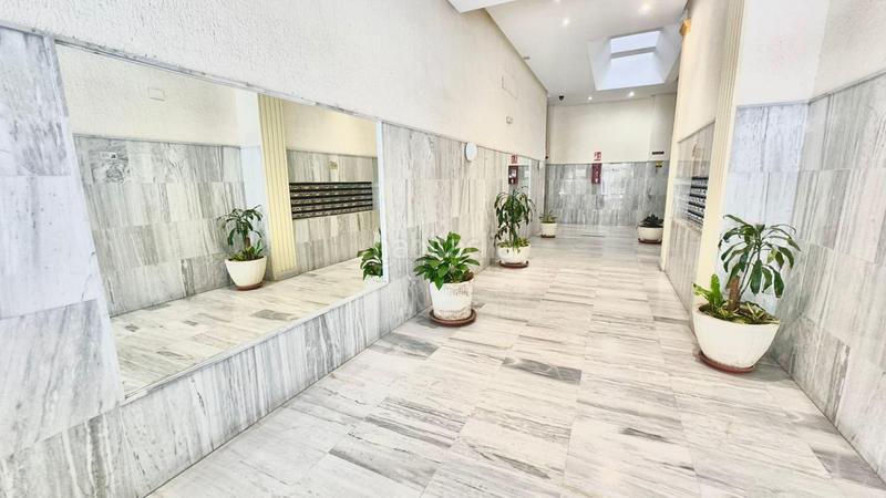 Foto 9fc8dabd-9dbc-4864-8bb9-bcd0e72a5578. Appartement avec parking dans Ayuntamiento Torremolinos