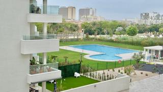 Location Appartement  Calle salvador dali. Alquiler de larga temporada