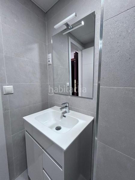 Foto 586a6184-cf73-4b87-acd4-73e81f5d04b1. Apartamento  en venta en Ayuntamiento Torremolinos