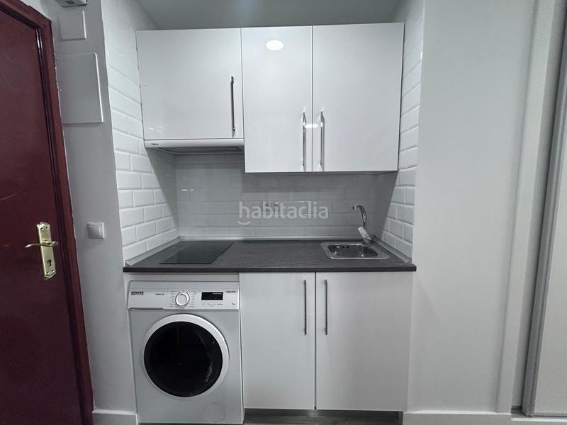 Foto a5b0e580-851e-47bd-a8c5-8f6fe8f269aa. Apartamento  en venta en Ayuntamiento Torremolinos
