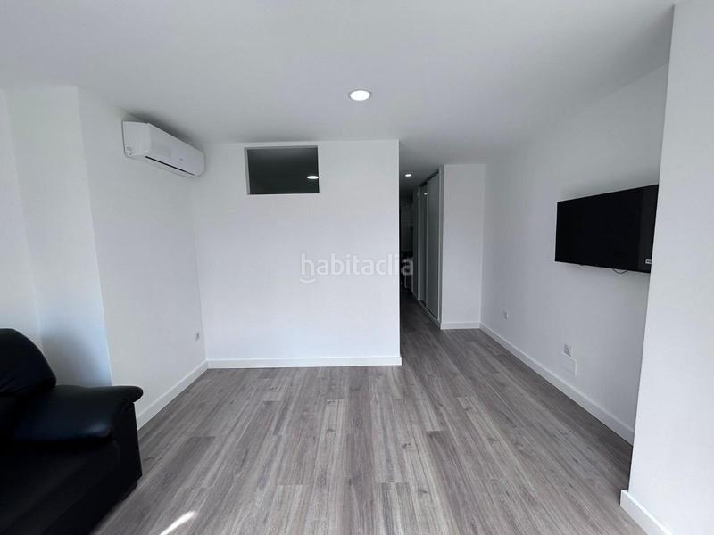 Foto c7b293f8-ecf1-4043-aa35-c8b3f1fb6458. Apartamento  en venta en Ayuntamiento Torremolinos