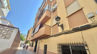 Apartamento  Pasaje san luis. Piso para reformar en arroyo de la miel