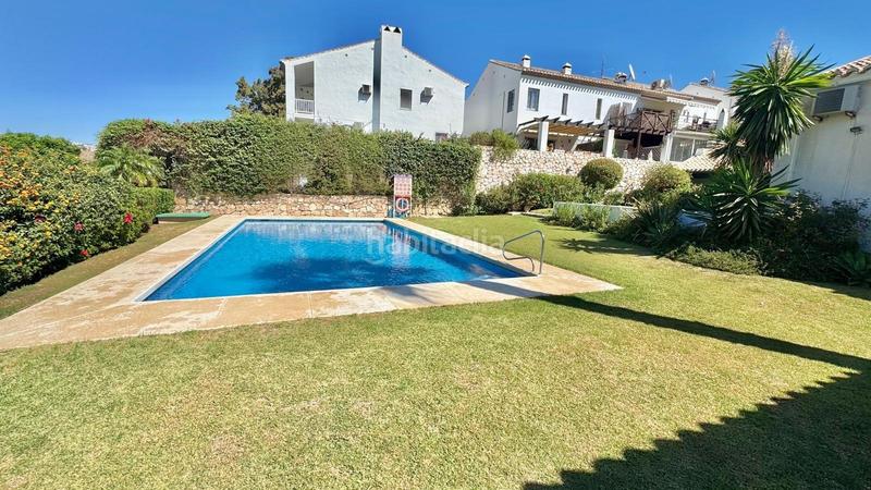 Foto 23d145c4-abf4-4315-9cf9-22f0bc9685ea. Casa adossada amb calefacció aparcament piscina a Mijas