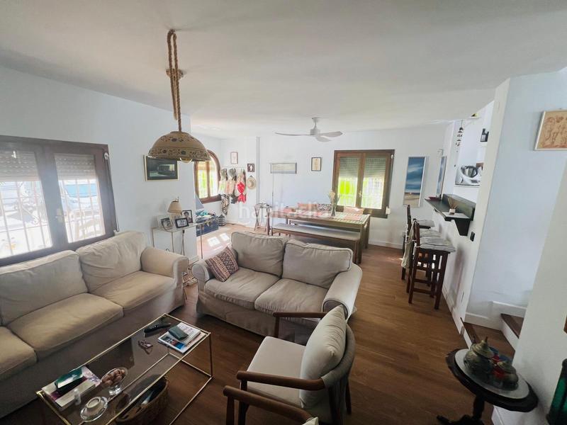 Foto 8c47847c-0ccc-4912-bac1-7857d7ccdaec. Casa aparellada amb calefacció aparcament a La Colina Torremolinos