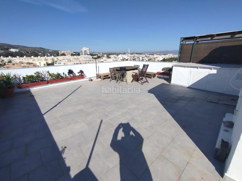 Foto 43b2b76a-90e2-4cb3-a0b3-8aff9c782e8b. Location attique avec chauffage parking dans Playamar - Benyamina Torremolinos