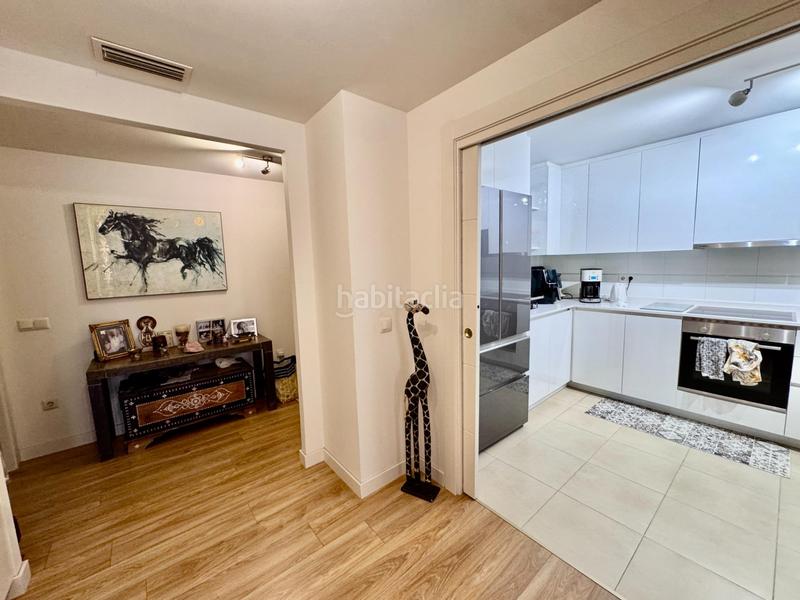 Foto 7573125b-6f74-4ccc-8403-8aa602f0f6ef. Appartamento con parcheggio piscina in Arroyo de la Miel Benalmádena