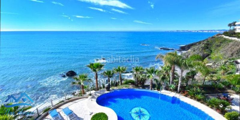Foto f724df4b-37d3-4c88-aef4-ad3c30aaf135. Pis amb calefacció aparcament a Hacienda Torrequebrada Benalmádena