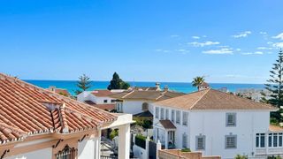 Casa adossada  Calle del decano antonio seoane. Casa adosada en venta en montemar