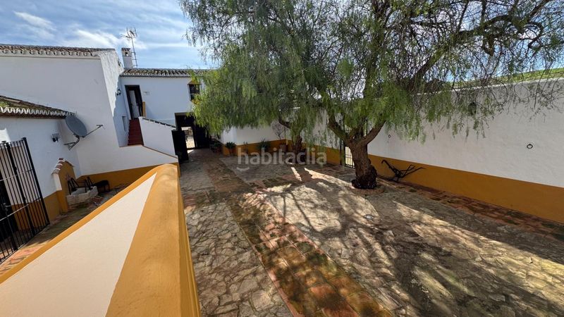 Foto 63b28281-c807-4c35-8f93-a4ac86e6e38f. Masia amb aparcament piscina a Teba