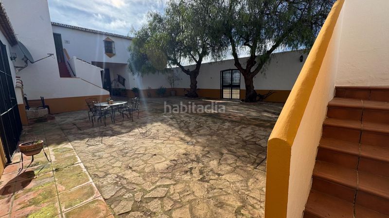 Foto ab9d6a83-0a9a-4461-9145-a15718e63270. Masia amb aparcament piscina a Teba
