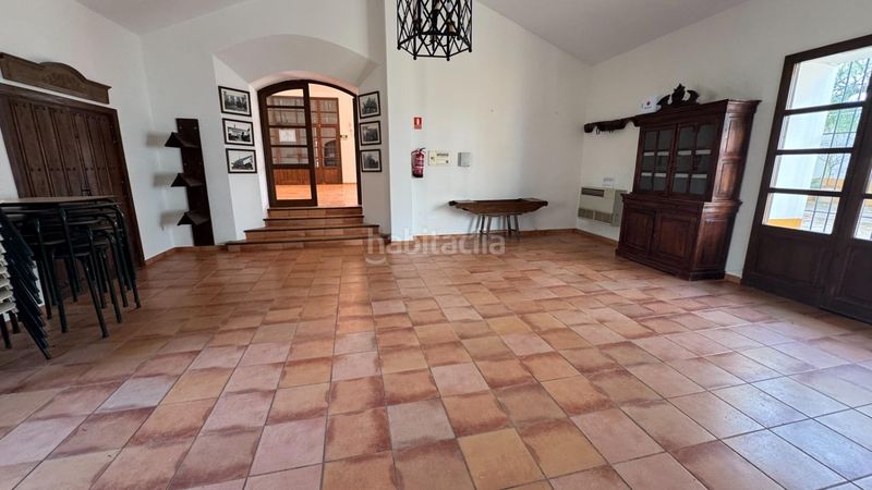 Foto ad6eb189-706b-4a02-9b15-910818b89816. Masia amb aparcament piscina a Teba