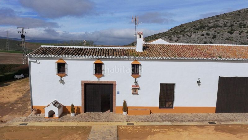 Foto f92f5f2f-aa64-42d3-9ddd-8b528e1424a4. Masia amb aparcament piscina a Teba
