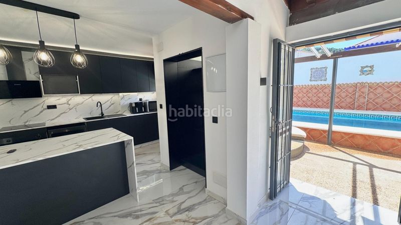 Foto 7ae3dad7-9904-4dde-b622-e08d2d938f9b. Xalet amb calefacció aparcament piscina a Jardines de Alhaurín-Huerta Alta-Fuensanguínea Alhaurín de la Torre