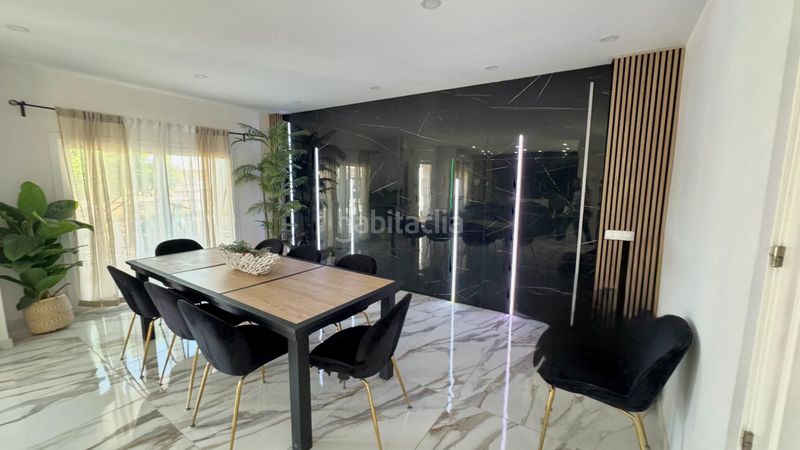 Foto f090c1b3-6ff1-4bbb-9a65-5a53303e5f67. Xalet amb calefacció aparcament piscina a Jardines de Alhaurín-Huerta Alta-Fuensanguínea Alhaurín de la Torre