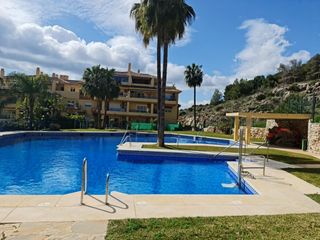 Miete Etagenwohnung in El Pinillo. Alquiler 2 dormitorios larga temporada