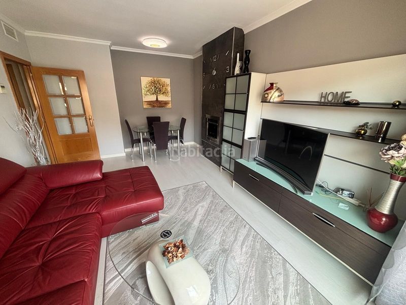 Foto 0f27fd56-be4f-445d-9fc1-cf2125f95fc1. Apartament amb calefacció aparcament piscina a Zona Centro Comercial Torrequebrada Benalmádena