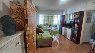 Lloguer Apartament a Manantiales-Estación de Autobuses. Alquiler temporada de septiembre a junio
